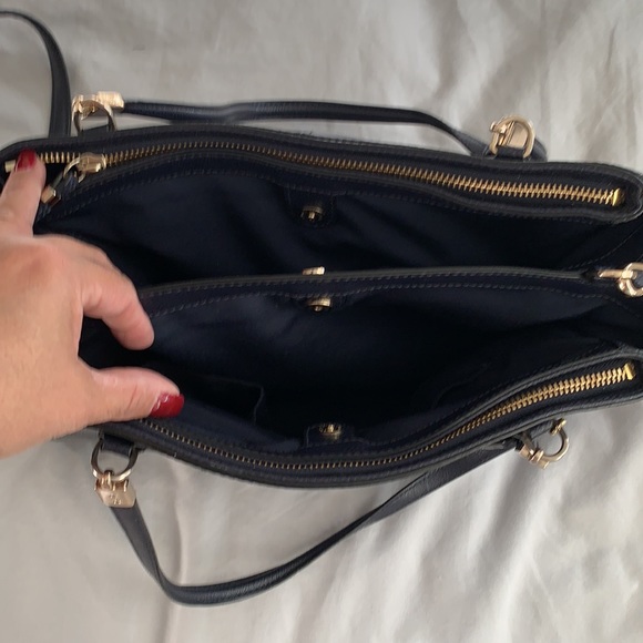 Coach leather shoulder bag - Picture 2 of 8